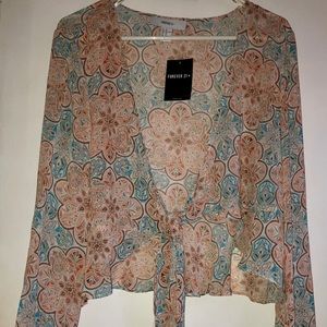 Forever 21 cropped tie shirt